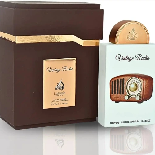 Vintage Radio Vintage Radio - Image 1